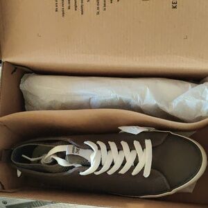 Kenneth cole sneakers